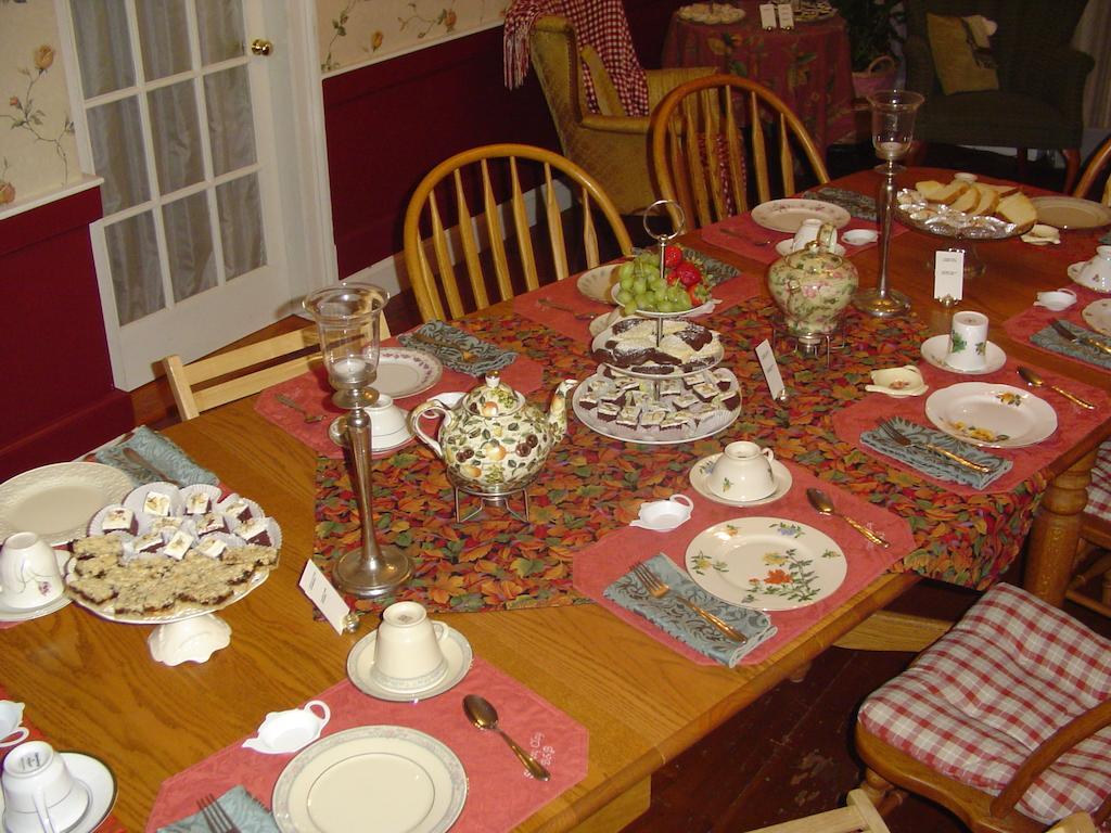 Stephen Clay Homestead Bed And Breakfast Candia Extérieur photo